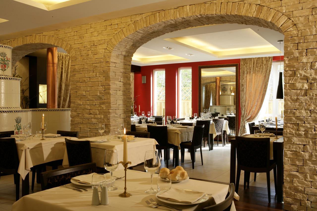 Albergo Ristorante Marcheno المظهر الخارجي الصورة