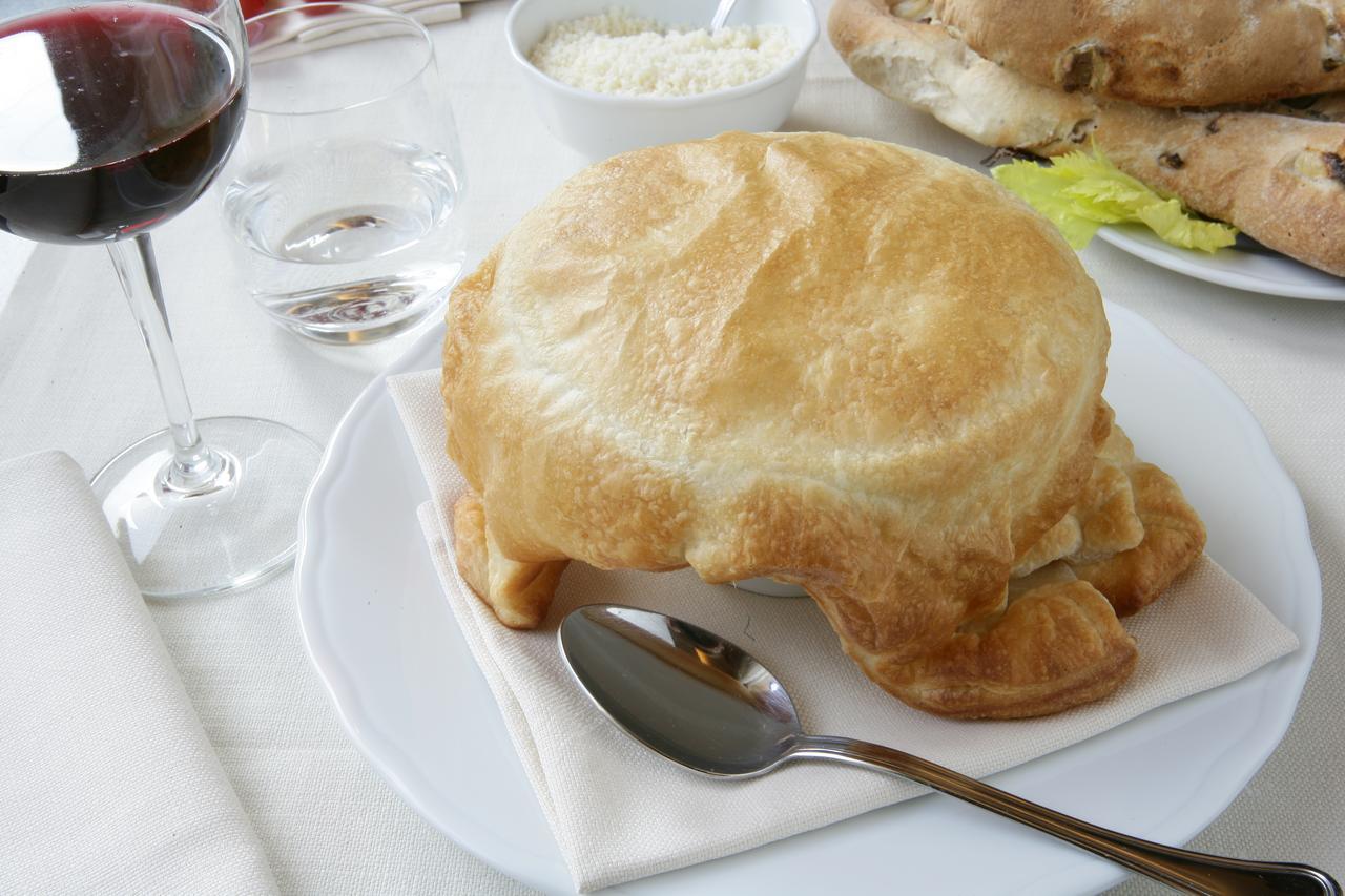 Albergo Ristorante Marcheno المظهر الخارجي الصورة